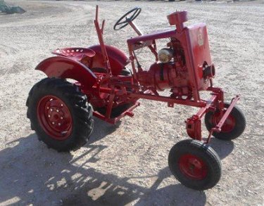 Red-E Tractor